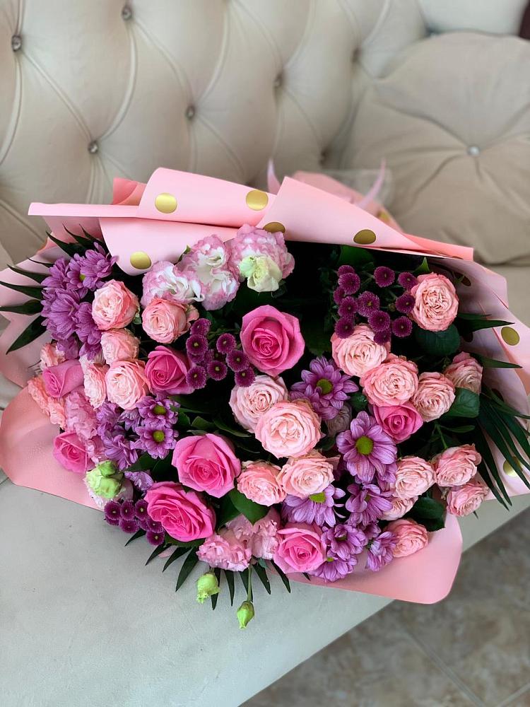 Букет цветов из: Хризантемы, Розы и Лизиантусы в Тимохово