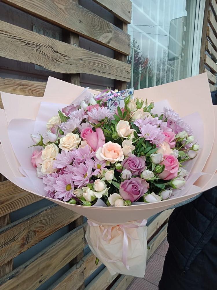 Букет цветов из: Розы и Хризантемы в Тимохово