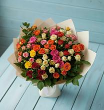 Букет Микс из разноцветных кустовых роз в Тимохово